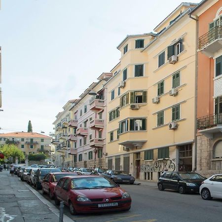 Apis Split Apartment Екстериор снимка